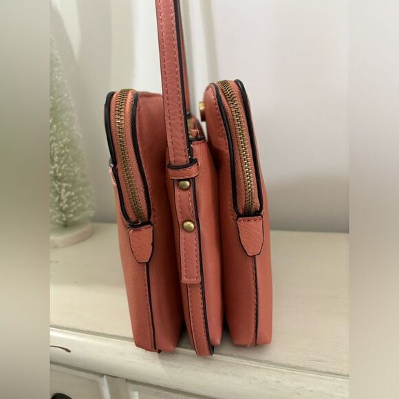 Dusty Orange Crossbody, 4 Zipper Compartments, 3 Slip Pockets, Adjustable Strap - Picture 5 of 12